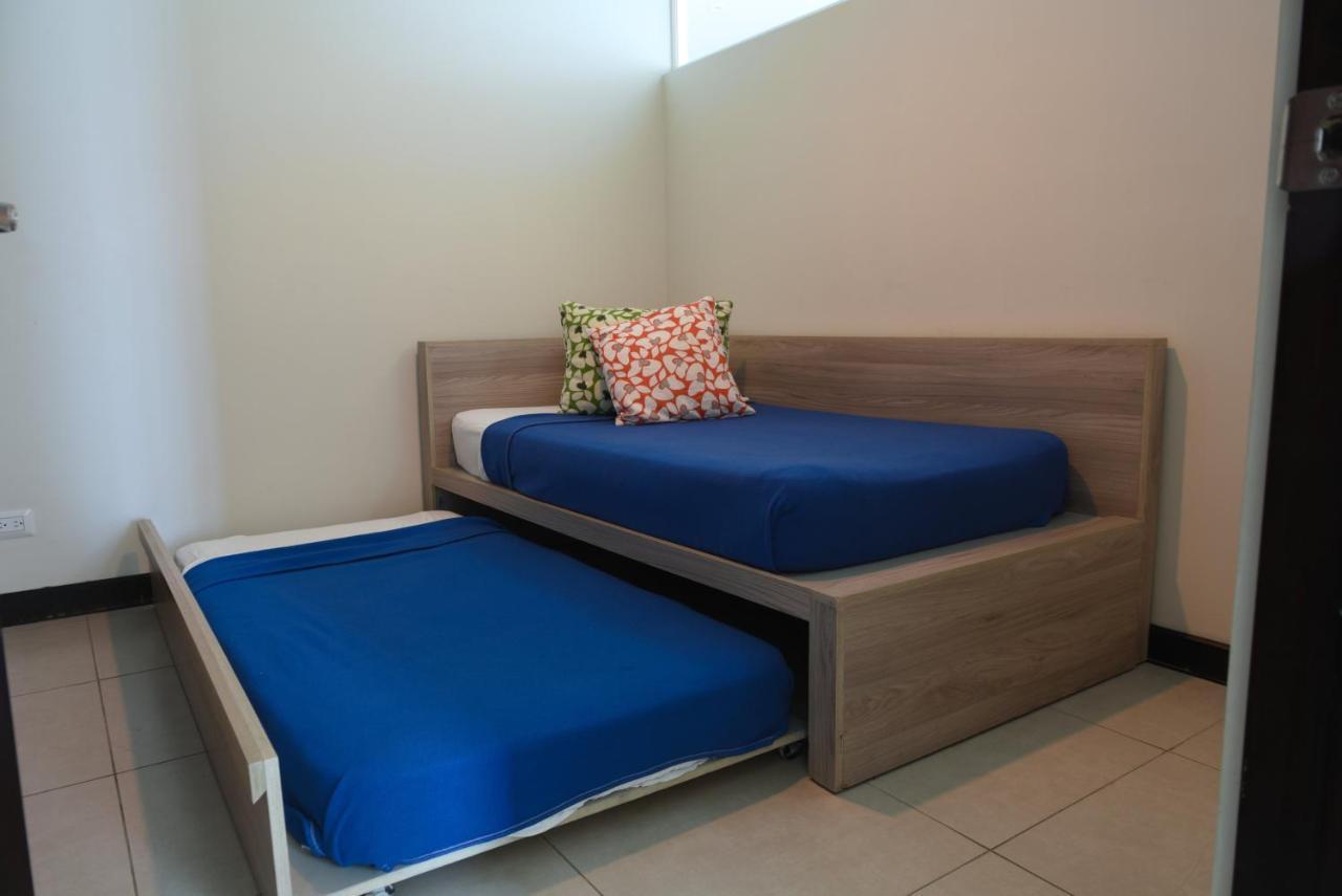Puerto Azul Hotel Пунтаренас Экстерьер фото