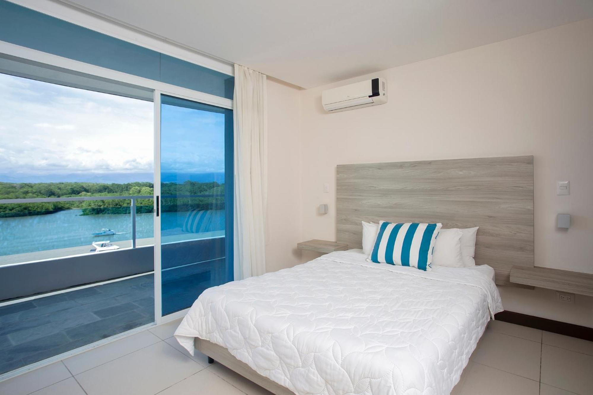 Puerto Azul Hotel Пунтаренас Экстерьер фото